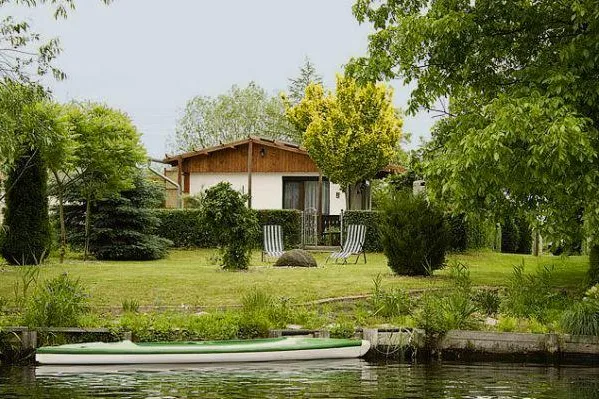 Bild: Ferienhaus Spreewald: Zwischen Kahn und saurer Gurke