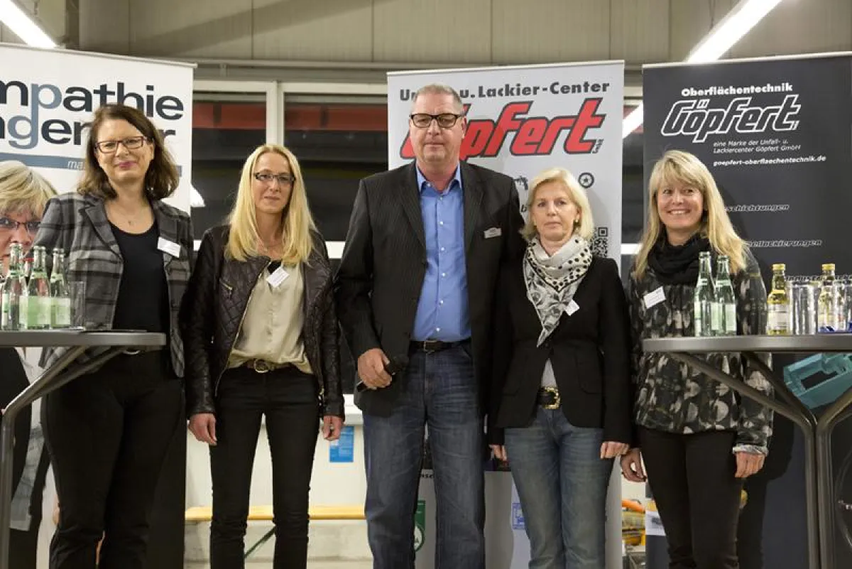 v.l. Ellen Braun, Birgit Schwenkert, Fredy Groth, Annett Pfaffelhuber, Diana Scheuerer