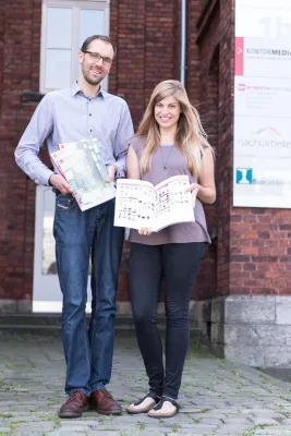 Bild: Erlebnismanager stellen Mietwaren-Katalog vor