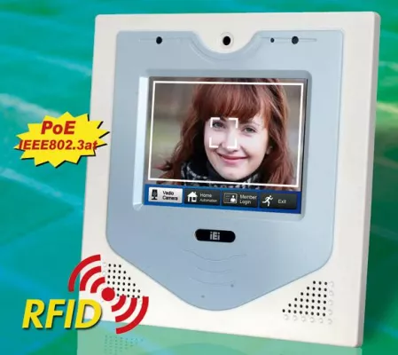 Bild: Zugangsterminal mit RFID wird über POE versorgt