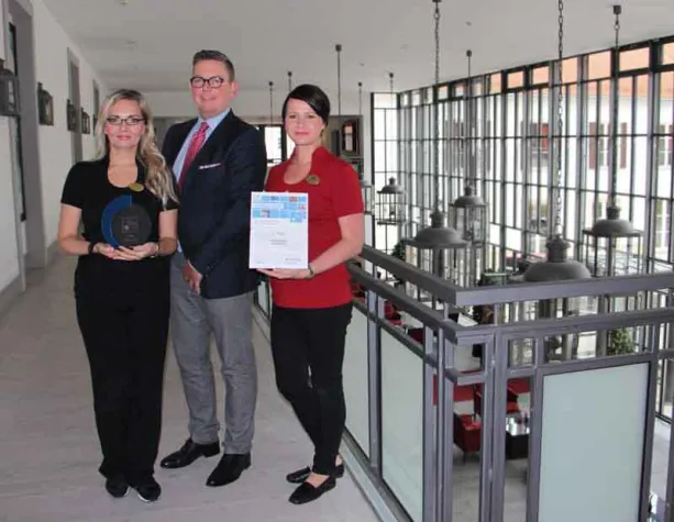 Bild: Gräflicher Park Grand Resort mit Spa Business Award ausgezeichnet