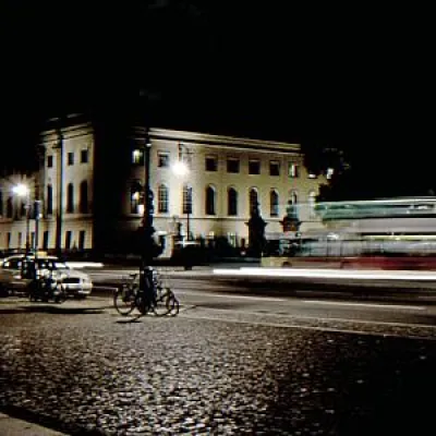 Bild: straßenfotograf.de startet mit Buchverlosung