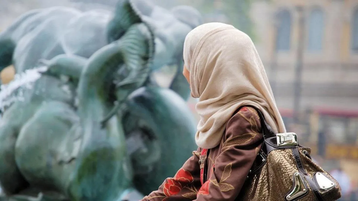 luxury muslim traveler