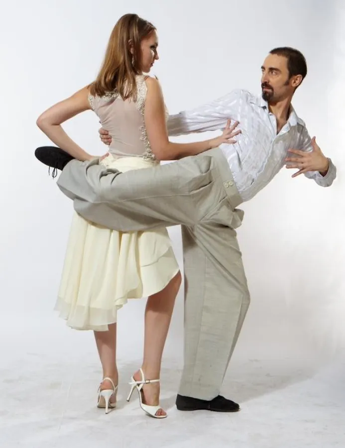 Tangoreisen La Rogaia, April 2012 Tango lernen mit Witz und Eleganz bei Filippo Avignonesi und Yulia