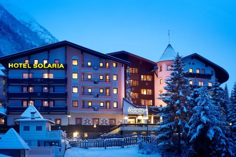 Bild: Hotel Solaria: Erstes Alpen-Avantgarde-Hotel eröffnet in Ischgl