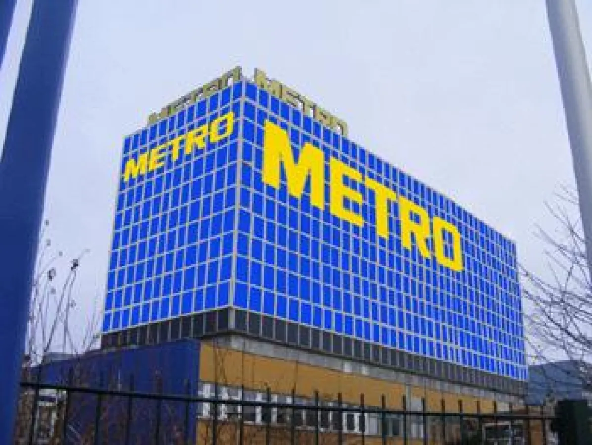 Metrogebäude in der Beilsteinerstr. 120 in Berlin-Marzahn