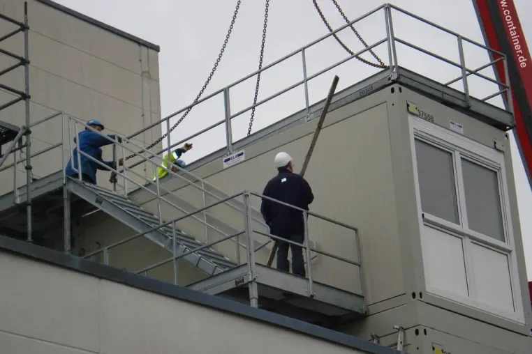 ELA-Container sind Musterlösung im Praxiszentrum der BG-Bau in Nürnberg Bild: ELA-Container sind Musterlösung im Praxiszentrum der BG-Bau in Nürnberg