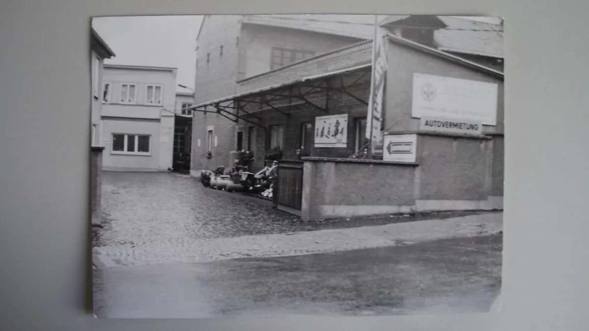 So sah das Autohaus Kramo (Inh. Holger Thiel) zu DDR-Zeiten aus