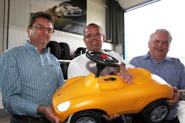 Bild: Sportwagen Werkstatt Neubauer macht Porsche fit