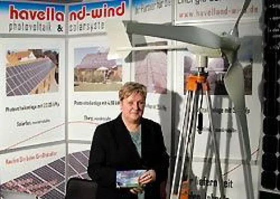Bild: Solarhändler Havelland-Wind GmbH auf der Grünen Woche 2008 in Berlin