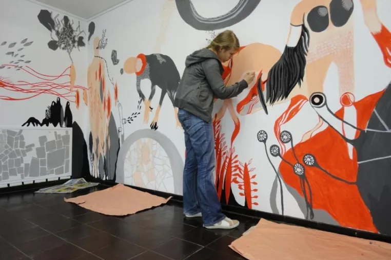 Bild: Eröffnung der 1. Stipendiatenausstellung 2010: Daniela Witzel - "Erzähl mir!"