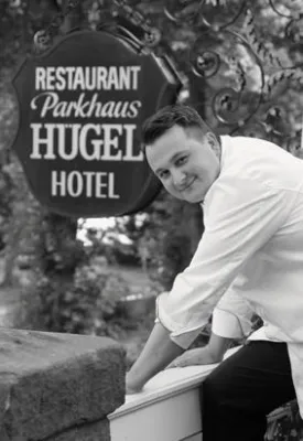 Bild: Trennung zum Jahresende: Suvad Memovic und Parkhaus Hügel