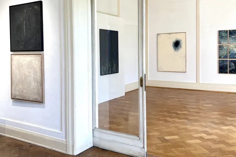 Ēlena Ēto erschafft einen sinnlichen Erfahrungsraum für ihre Kunst Bild: Ēlena Ēto erschafft einen sinnlichen Erfahrungsraum für ihre Kunst