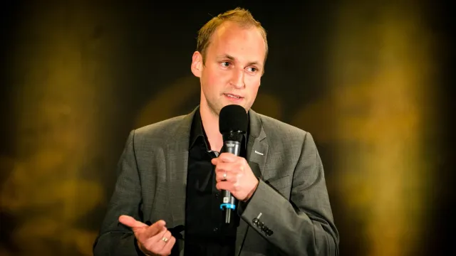 Bild: Weltrekord: Verkaufen in der Krise - Top Speaker Andreas Hoffmann begeistert in Berlin