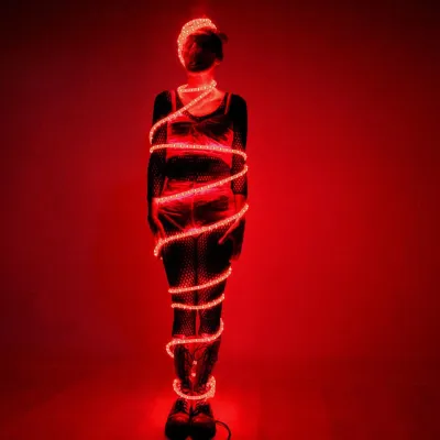 Bild: SEE ME, HEAR ME, FEEL ME, MOVE ME - THEATER/PERFORMANCE  - MUSIC ACTS  - INSTALLATION AUF DER ART.FAIR 21