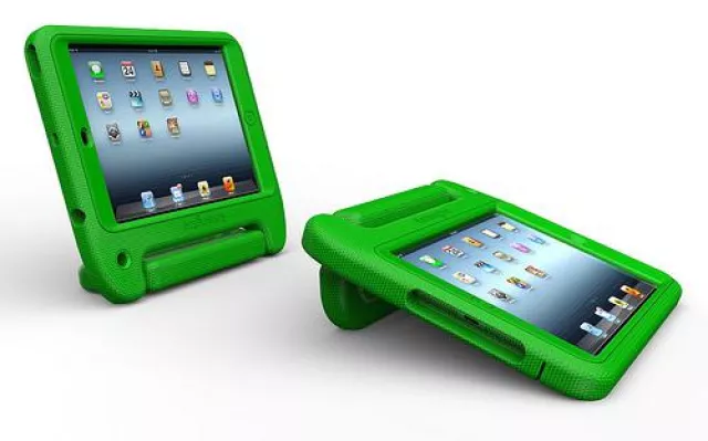 Bild: Farbenfrohe, neue SafeGrip Cases von Kensington schützen iPads im Klassenzimmer