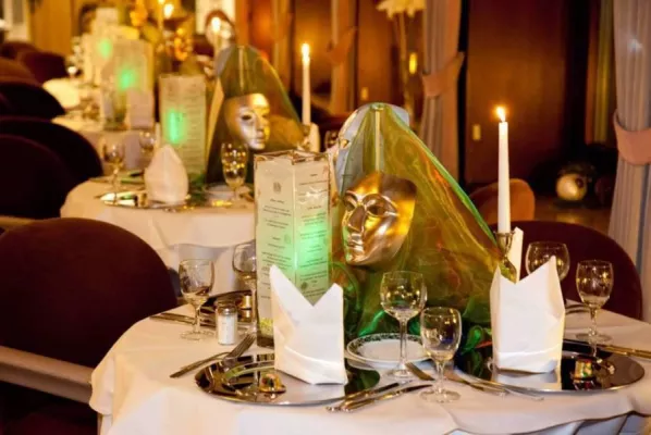 Im Jakobsberg Hotel- und Golfresort schwungvoll ins Neue Jahr starten Bild: Im Jakobsberg Hotel- und Golfresort schwungvoll ins Neue Jahr starten