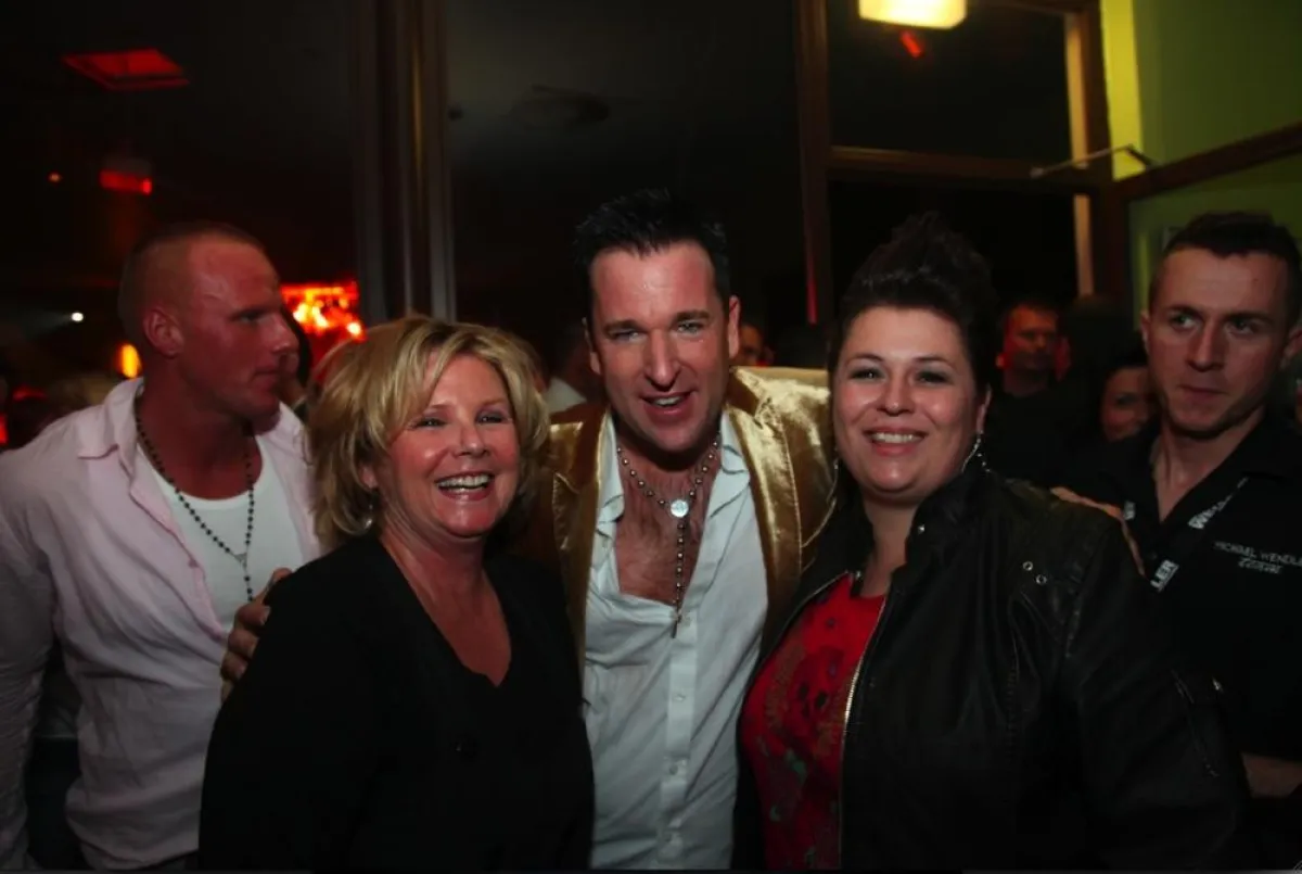 Michael Wendler mit Silver Line Model 2009 Amalia Vehling-Hummelsheim und Melanie Techritz (MRC)