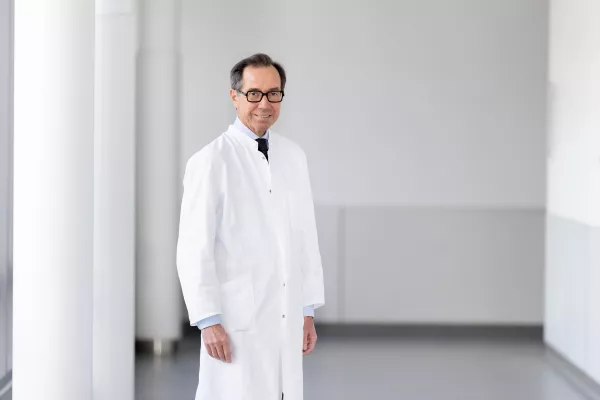 Bild: Hormonersatztherapie in den Wechseljahren: „Notwendigkeit sorgfältig hinterfragen“