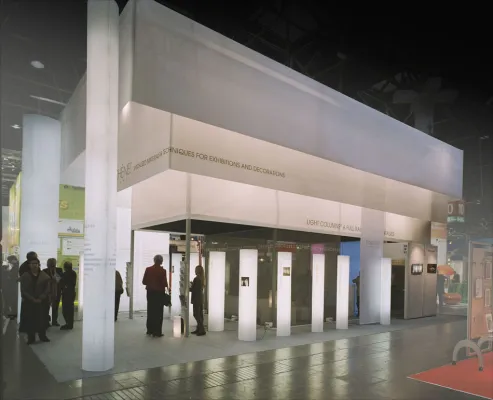 Leuchtende Ansprache Bild: Leuchtende Ansprache