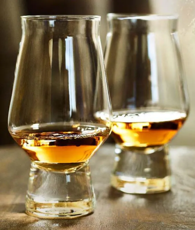 Whisky & Dining