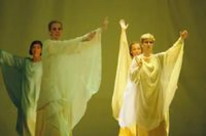 Eurythmieaufführung mit einem Ensemble aus St. Petersburg Bild: Eurythmieaufführung mit einem Ensemble aus St. Petersburg