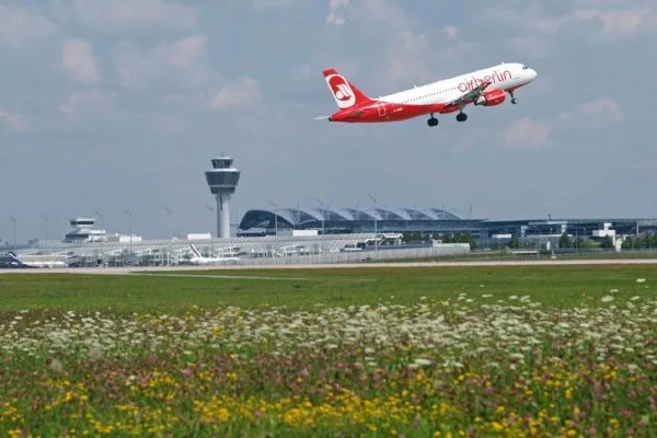 Bild: Flughafen München ist Vorreiter bei CO2-Management/ Fünf Fragen an Physiker Dr. Sebastian Demmel
