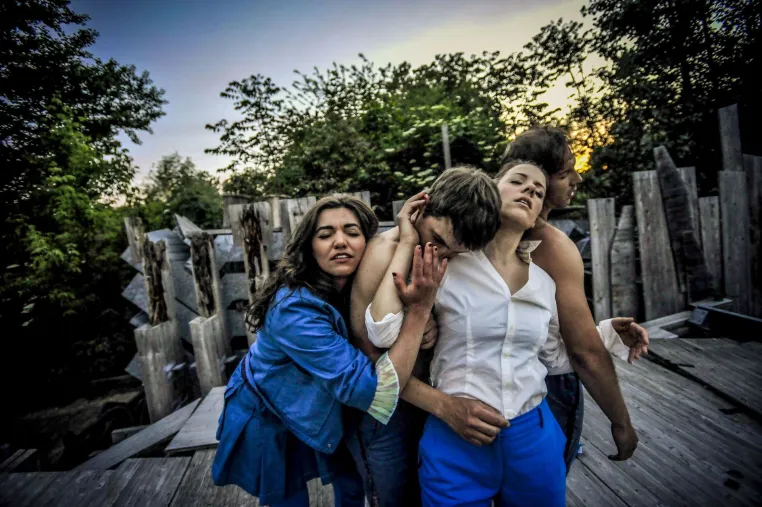Globe Berlin: Open-Air-Saison vom 12.6.-15.9.2024 mit Premieren von URFAUST und HAMLET Bild: Globe Berlin: Open-Air-Saison vom 12.6.-15.9.2024 mit Premieren von URFAUST und HAMLET