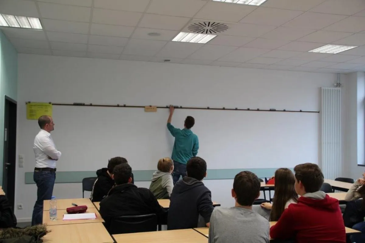 IT-Workshop mit Arne Meindl am Helmholtz Gymnasium Bonn