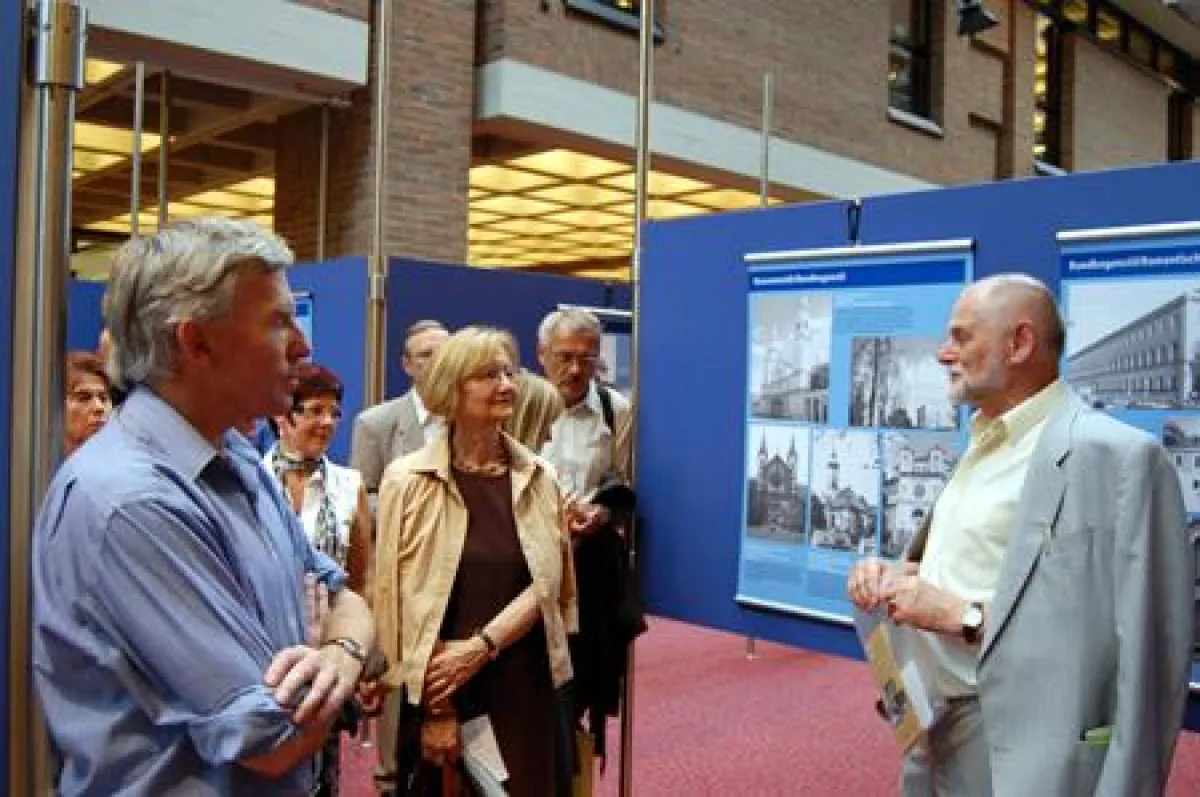 Führung durch die Ausstellung im Gasteig