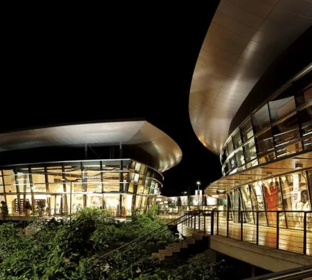 designer outlets Wolfsburg: positiver Jahresrückblick 2009 mit knapp 1.4 Millionen Besuchern. Bild: designer outlets Wolfsburg: positiver Jahresrückblick 2009 mit knapp 1.4 Millionen Besuchern.