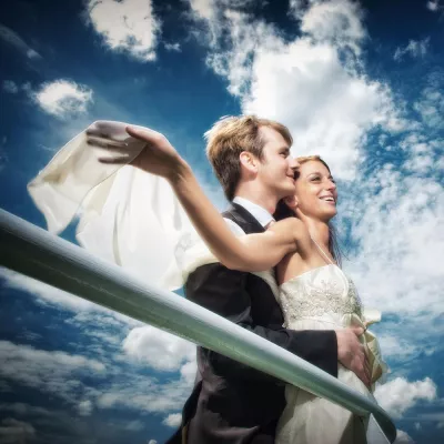 Bild: Eine der Ikonen der modernen Hochzeitsfotografie mit neuem Webauftritt