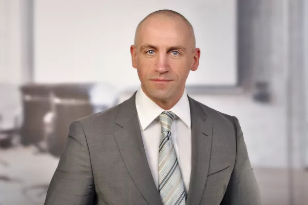 Bild: Ronny Kazyska (M.Sc.) tritt Immobilienbewertung-Förderverein bei