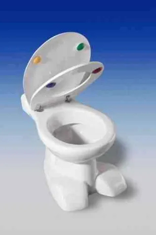 Bild: Neuer Kinder-WC-Sitz von SANIT für den Kindergartenbereich