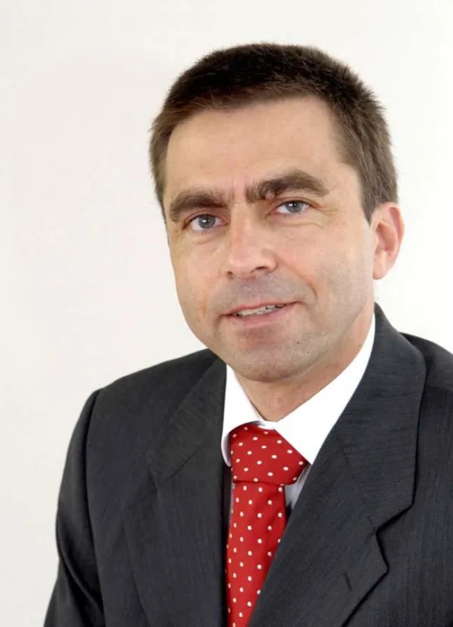 C4B-Vorstand Bernd Woköck kündigt Internationalisierung der XPhone CTI- und Unified Messaging-Lösungen an.