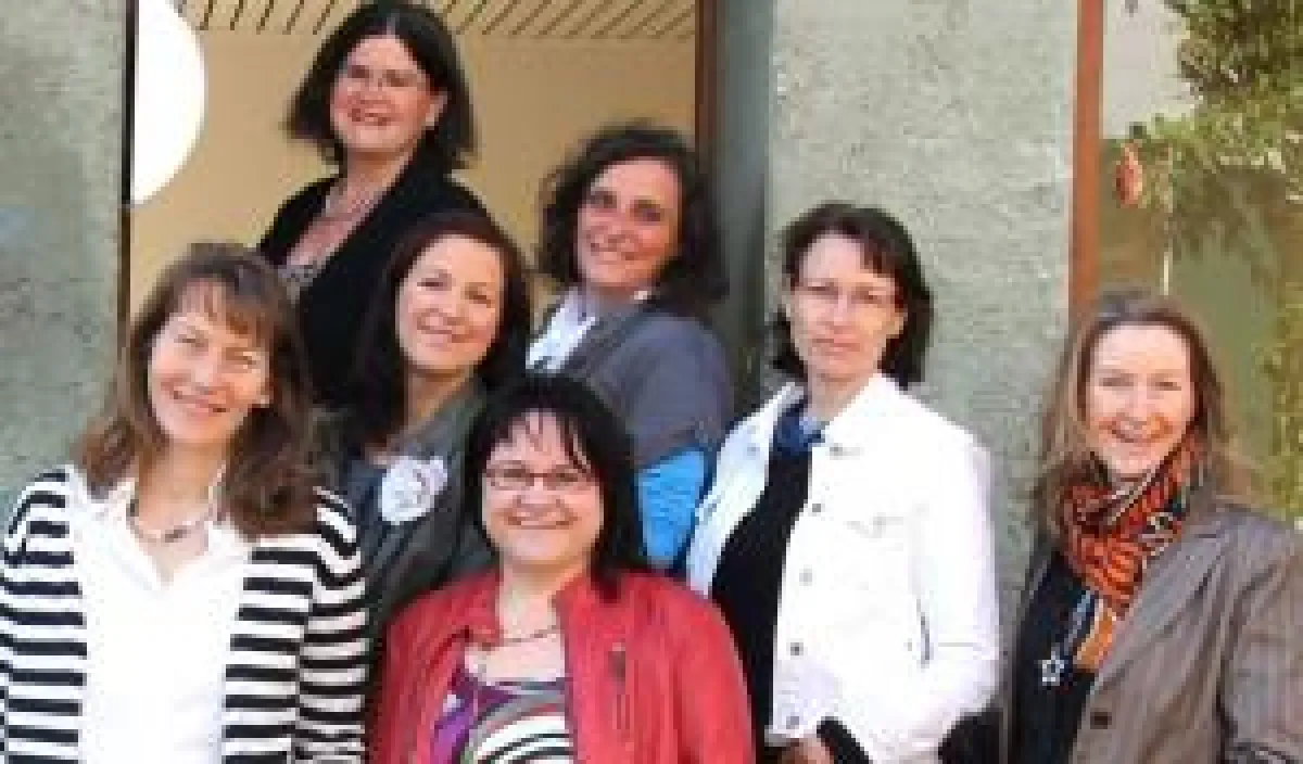 Das Team des Familienmagazins liesLotte