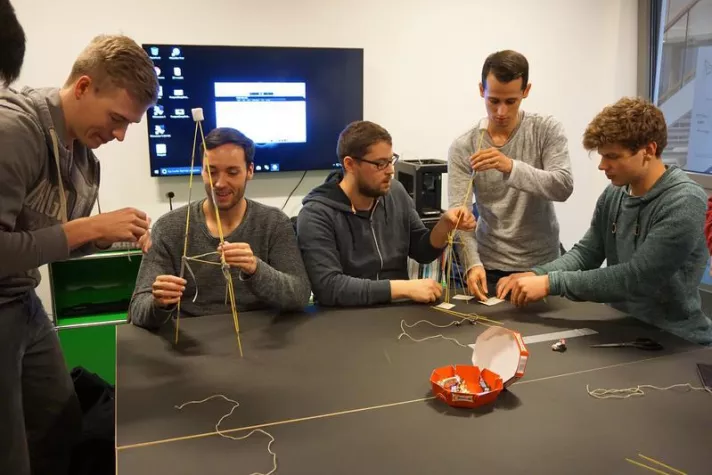 Bild: Digitale Transformation im Blick: Digital Innovation Lab in Lemgo bietet Platz für Querdenker