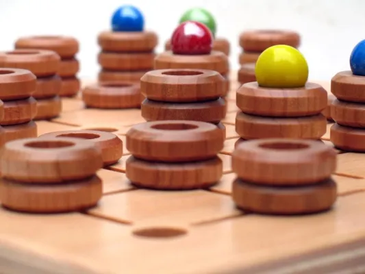 Bild: ZAUNKÖNIG – ein Strategiespiel trotz des Würfels