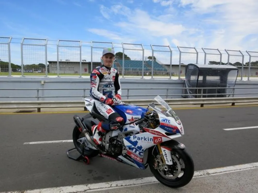 Chaz Davies mit seiner Aprillia