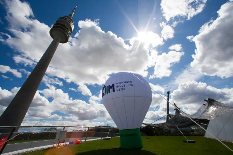 Bild: Der Countdown für die Münchner Immobilienmesse läuft 