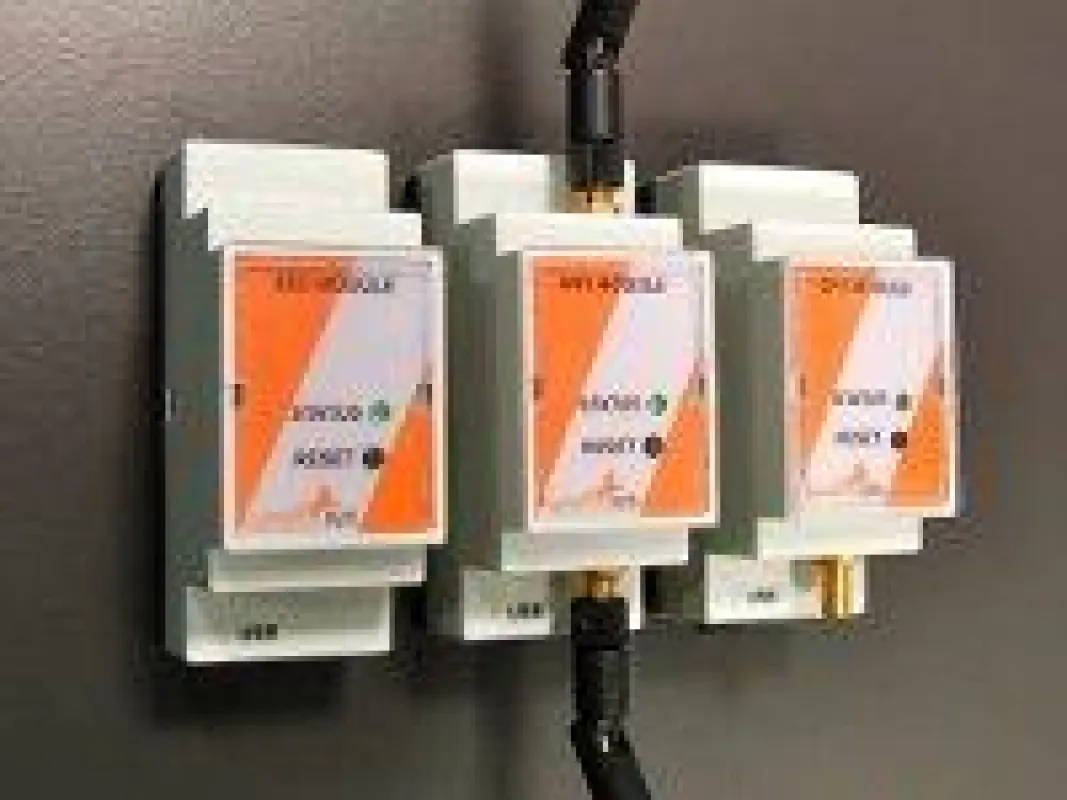 SSD-Modul, WLAN-Client-Adapter und GPS-Empfänger von LyconSys