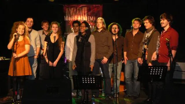 Bild: Pop-Konzert mit Musikern aus vier Nationen live am Samstag, 24.01.09 um 20 Uhr auf zaplive.tv