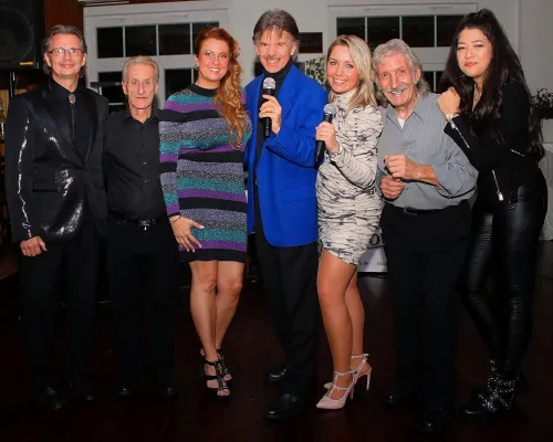 Bild: Grandiose Premiere von Mike Dee und seiner Original Kultshow in Salzhausen