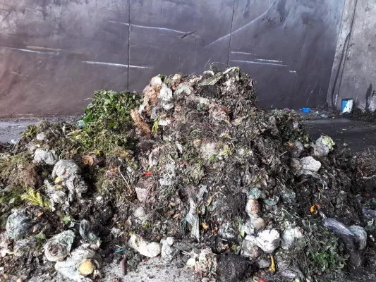 Bild: Bioabfall: AWM-Kampagne „Plastik raus aus der Biotonne!“ startet in Sendling