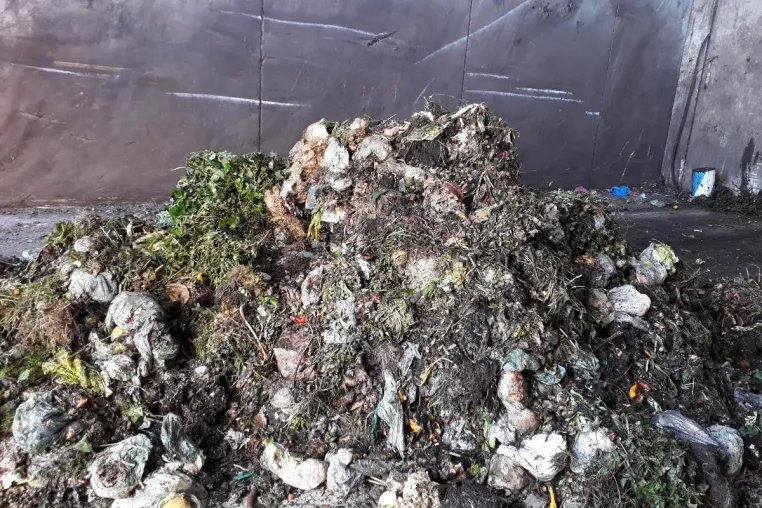 Bioabfall: AWM-Kampagne „Plastik raus aus der Biotonne!“ startet in Sendling Bild: Bioabfall: AWM-Kampagne „Plastik raus aus der Biotonne!“ startet in Sendling