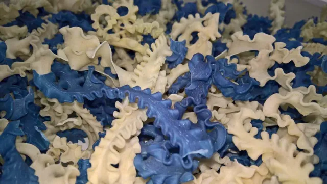 Bild: Nicht nur für Bayern: Niederbayerischer Hersteller entwickelt blaue Nudeln