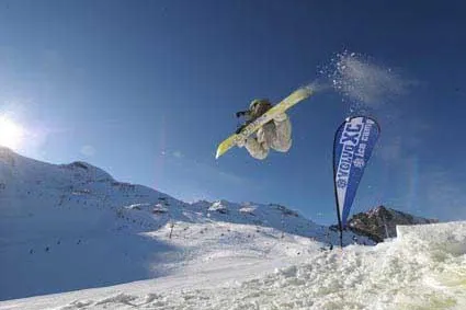 Volvo X OVER RIDE 09 – Final Call Bild: Volvo X OVER RIDE 09 – Final Call
