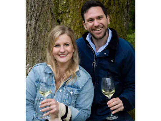 Original Terroir by Groinen Wine GmbH feiert zweijähriges Jubiläum Bild: Original Terroir by Groinen Wine GmbH feiert zweijähriges Jubiläum