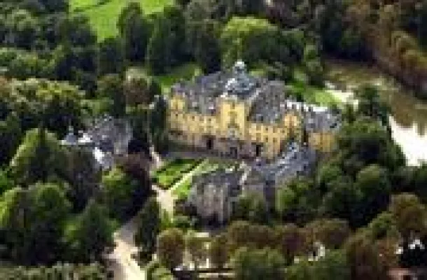 Bild: Fürstlich radeln im Weserbergland