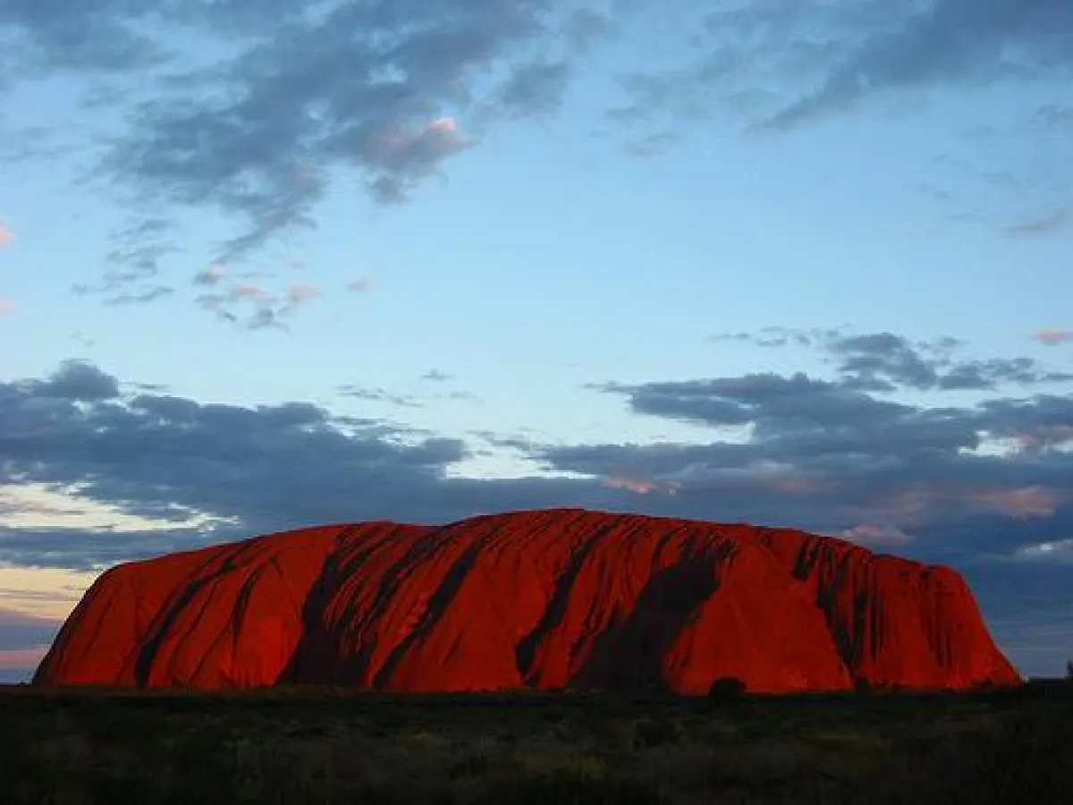 Uluru und Ayers Rock (c) Flickr, mapu